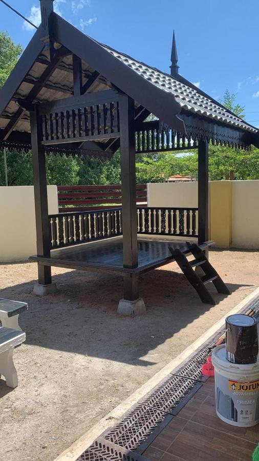 Munirah Homestay Dungun Exterior photo